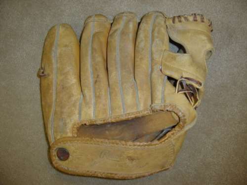 Mickey Mantle Rawlings MM9 Back
